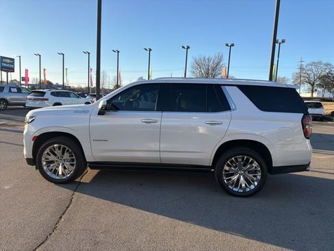 Used 2021 Chevrolet Tahoe High Country w/ Premium Package image 7