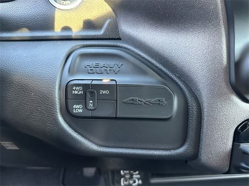 Used 2024 RAM 2500 Tradesman w/ Chrome Appearance Group image 19