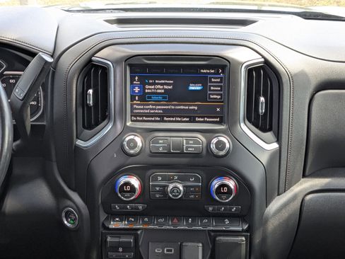 Used 2020 GMC Sierra 1500 AT4 w/ Technology Package image 15