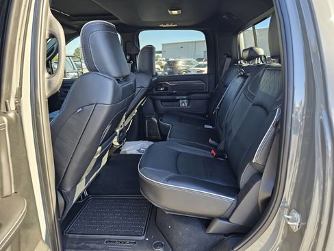 New 2026 RAM 2500 Limited image 33