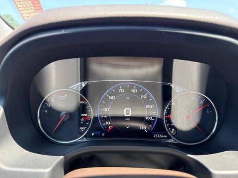 Used 2023 GMC Acadia SLT w/ Technology Package FWD image 29