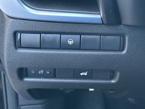 Certified 2023 Nissan Rogue SV w/ SV Premium Package image 22