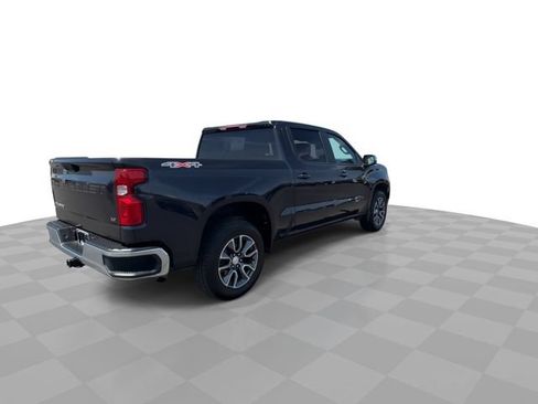 Certified 2024 Chevrolet Silverado 1500 LT AWD/4WD image 9