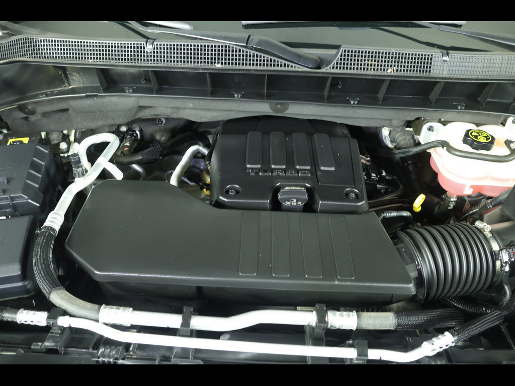 Used 2024 Chevrolet Silverado 1500 LT AWD/4WD image 21