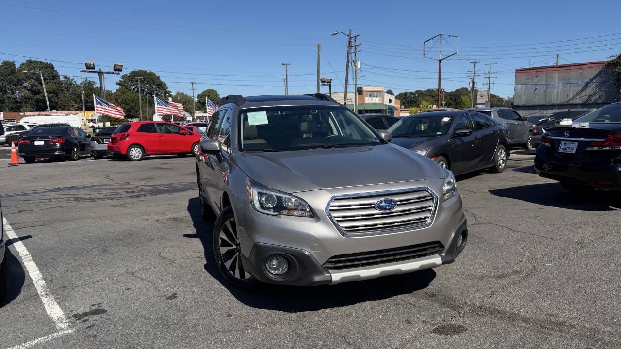 Used 2016 Subaru Outback 3.6R Limited AWD/4WD image 4