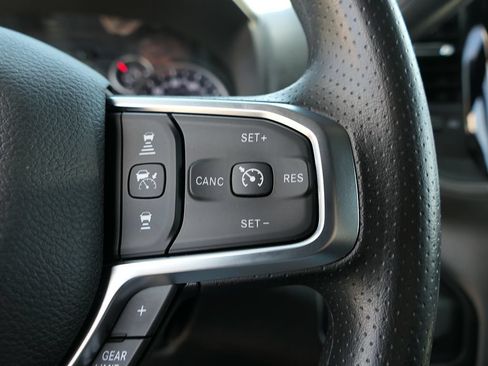 New 2026 RAM 5500 Tradesman w/ Chrome Appearance Group AWD/4WD image 18