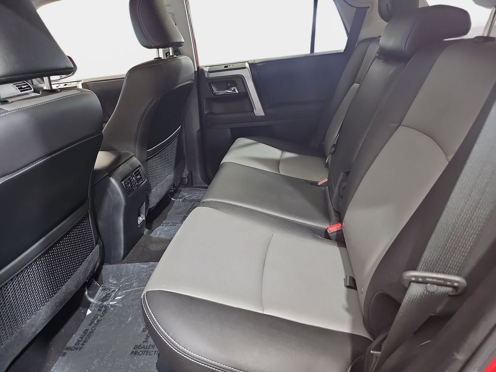 Used 2020 Toyota 4Runner SR5 Premium w/ Moonroof Package AWD/4WD image 16