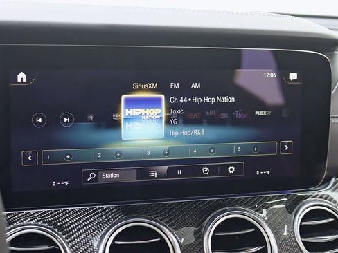 Used 2021 Mercedes-Benz E 63 AMG S image 29