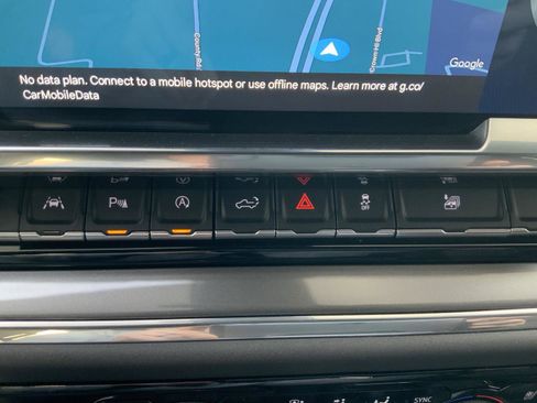 Used 2023 Chevrolet Silverado 1500 High Country image 50