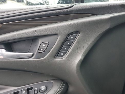 Used 2020 Buick Envision Premium w/ LPO, Cargo Package AWD/4WD image 21