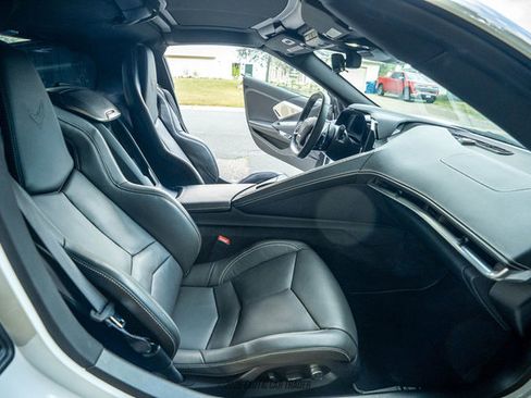 Used 2025 Chevrolet Corvette Stingray Preferred Cpe w/ Z51 Performance Package RWD image 48