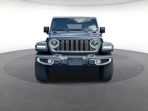 Certified 2025 Jeep Wrangler Unlimited Sahara AWD/4WD image 9