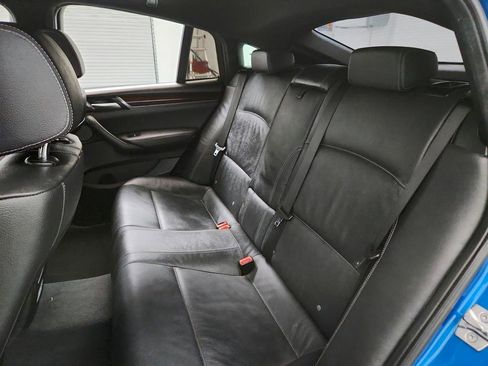 Used 2018 BMW X4 M40i image 25
