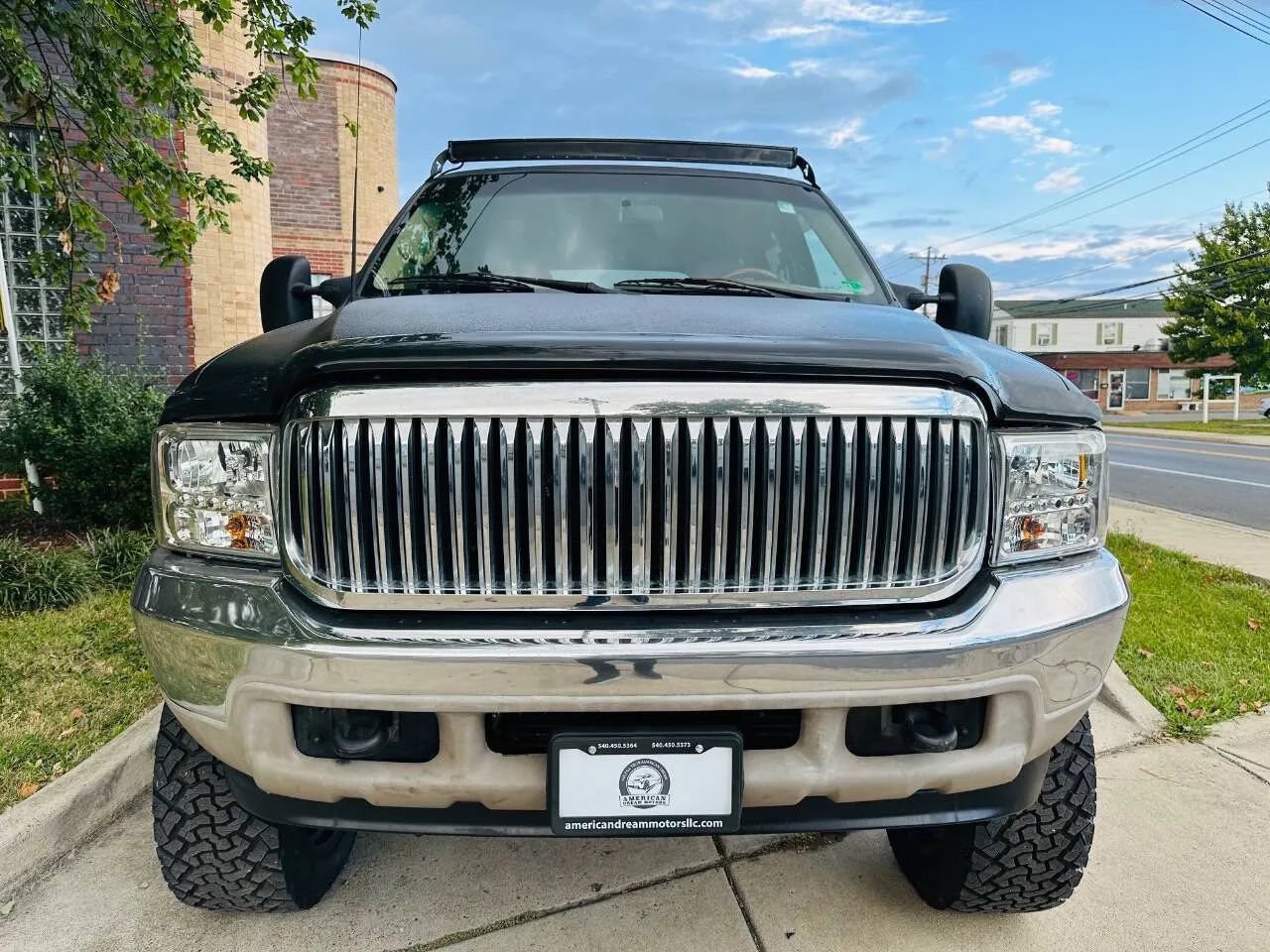 Used 2000 Ford Excursion Limited AWD/4WD image 4