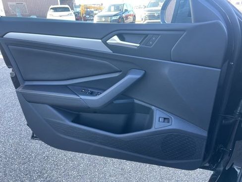 Used 2026 Volkswagen Jetta S FWD image 15