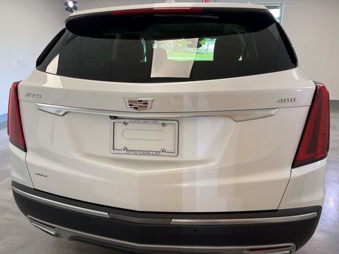 Used 2021 Cadillac XT5 Premium Luxury AWD/4WD image 9