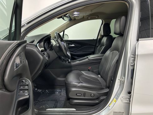 Used 2017 Buick Envision Essence AWD/4WD image 4