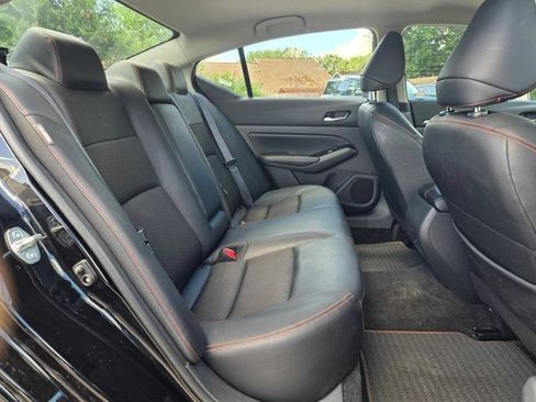 Used 2025 Nissan Altima 2.5 SR FWD image 26