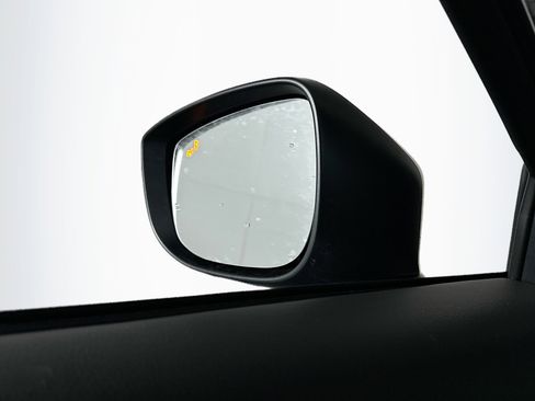 Used 2023 MAZDA CX-5 Carbon Edition image 16