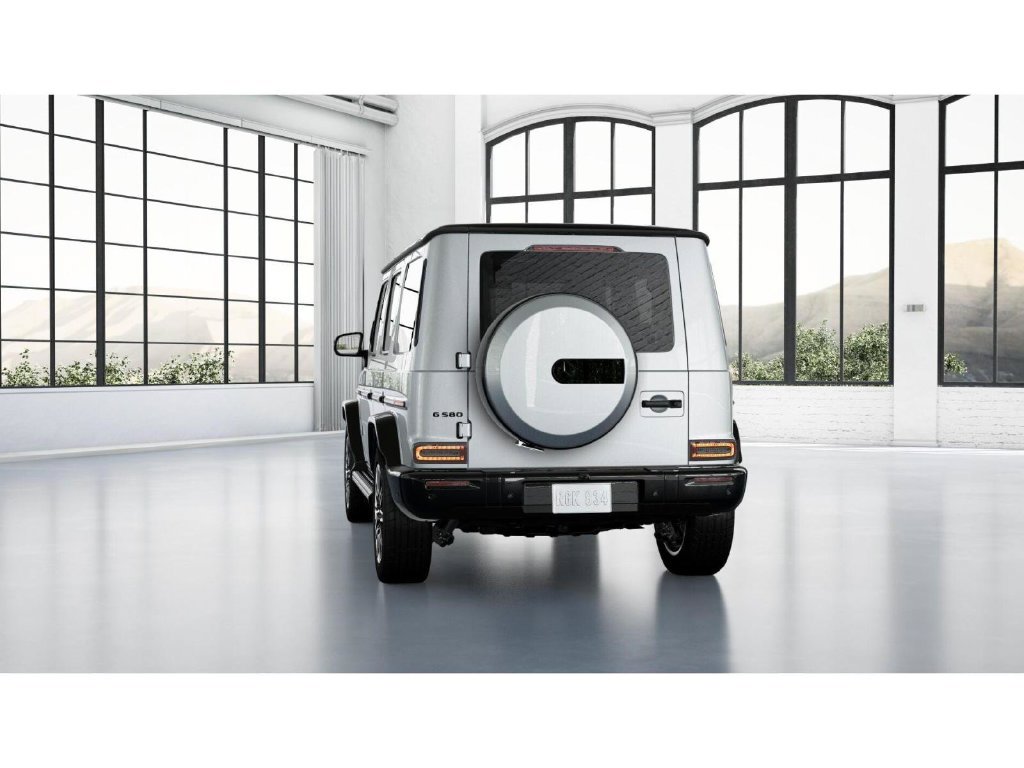 New 2027 Mercedes-Benz G 580 e image 26
