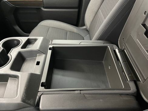 Used 2019 Chevrolet Silverado 1500 LT w/ All-Star Edition AWD/4WD image 29