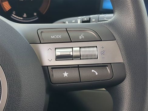 New 2026 Hyundai Kona SE image 23