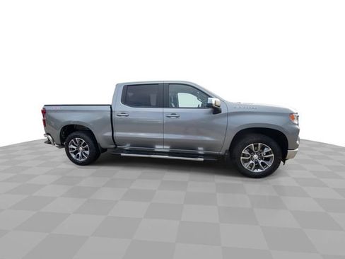 Used 2026 Chevrolet Silverado 1500 LT image 3
