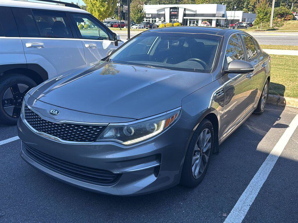 Used 2016 Kia Optima EX w/ Option Group 040 FWD image 2