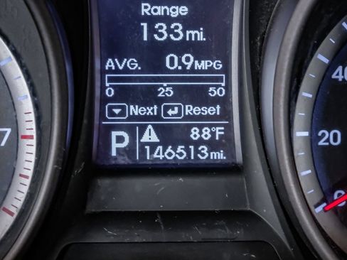 Used 2014 Hyundai Santa Fe Sport w/ Popular Equipment Package 02 FWD image 19