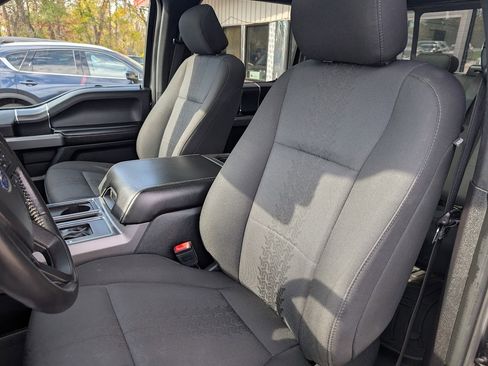 Used 2018 Ford F150 XLT w/ Equipment Group 302A Luxury image 6