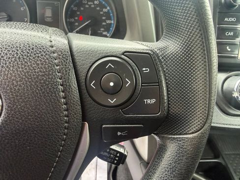 Used 2017 Toyota RAV4 LE w/ All Weather Liner Package AWD/4WD image 20