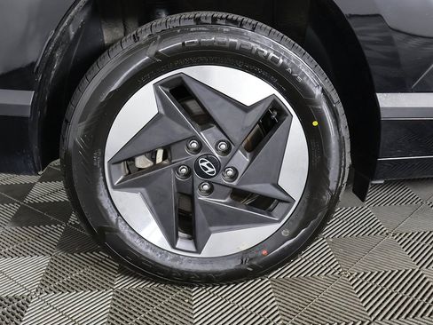 Used 2024 Hyundai Kona SEL image 20