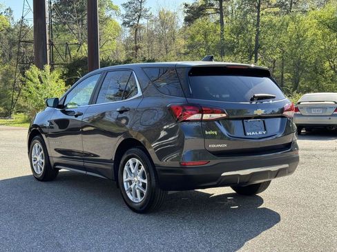 Used 2023 Chevrolet Equinox LT FWD image 23