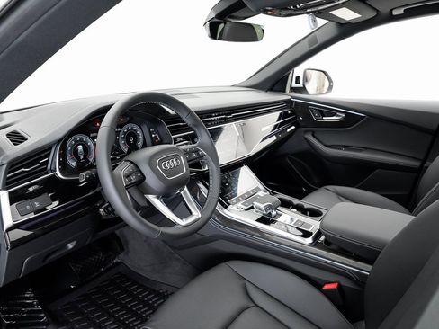 New 2025 Audi Q8 Premium Plus image 4