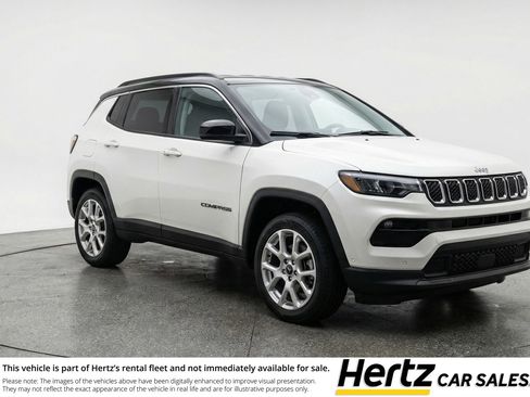 Used 2025 Jeep Compass Limited AWD/4WD image 1