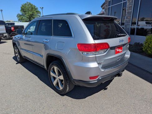 Used 2014 Jeep Grand Cherokee Limited w/ Trailer Tow Group IV AWD/4WD image 3