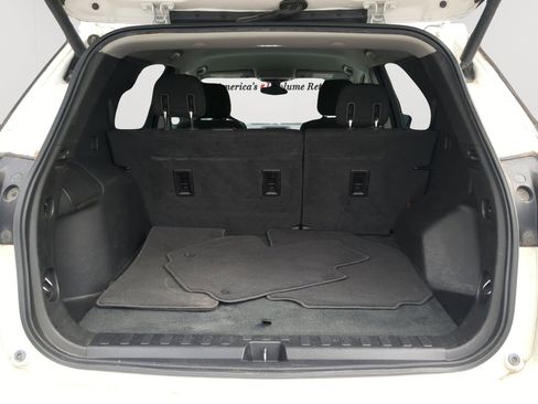Used 2019 Chevrolet Equinox LT FWD image 20