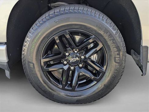 Used 2020 Chevrolet Silverado 1500 RST w/ All-Star Edition image 23