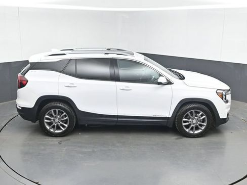 Used 2022 GMC Terrain SLT w/ Infotainment Package II FWD image 40
