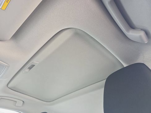 New 2026 Nissan Sentra SV w/ SV Convenience Package FWD image 29