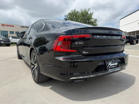 Used 2023 Volvo S90 B6 Plus AWD/4WD image 2