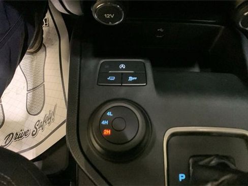 Certified 2020 Ford Ranger XL w/ Equipment Group 101A Mid image 38