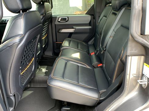 Used 2022 Ford Bronco Badlands AWD/4WD image 24