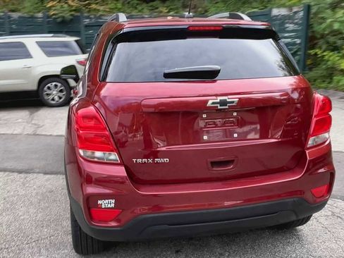 Used 2021 Chevrolet Trax LT w/ Sport Edition image 7