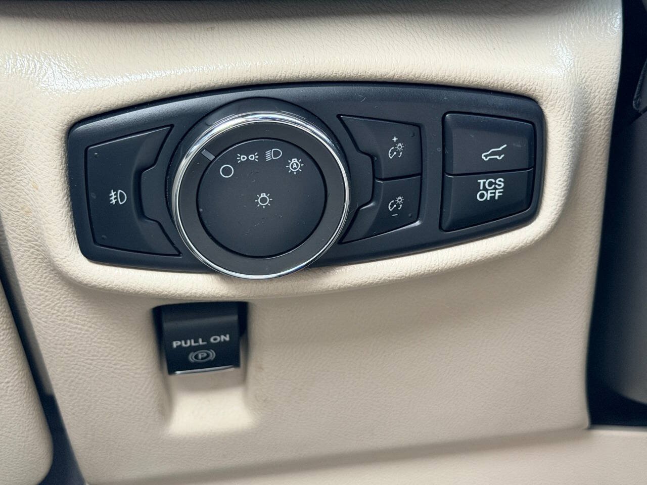 Used 2020 Lincoln Nautilus Reserve w/ Equipment Group 201A AWD/4WD image 39