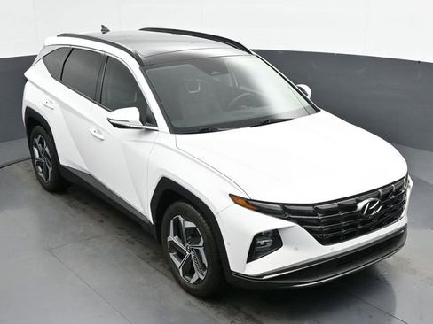 Used 2024 Hyundai Tucson Limited image 18