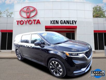 Used 2024 Kia Carnival EX