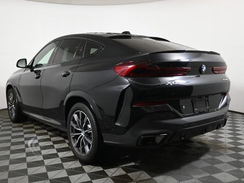 New 2026 BMW X6 xDrive40i w/ Climate Comfort Package image 5