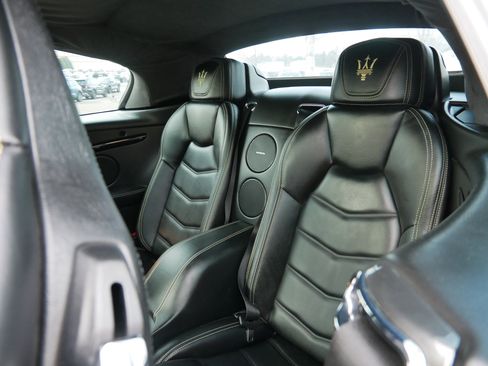 Used 2018 Maserati GranTurismo MC image 9