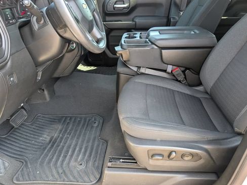 Used 2023 Chevrolet Silverado 1500 Custom RWD image 16